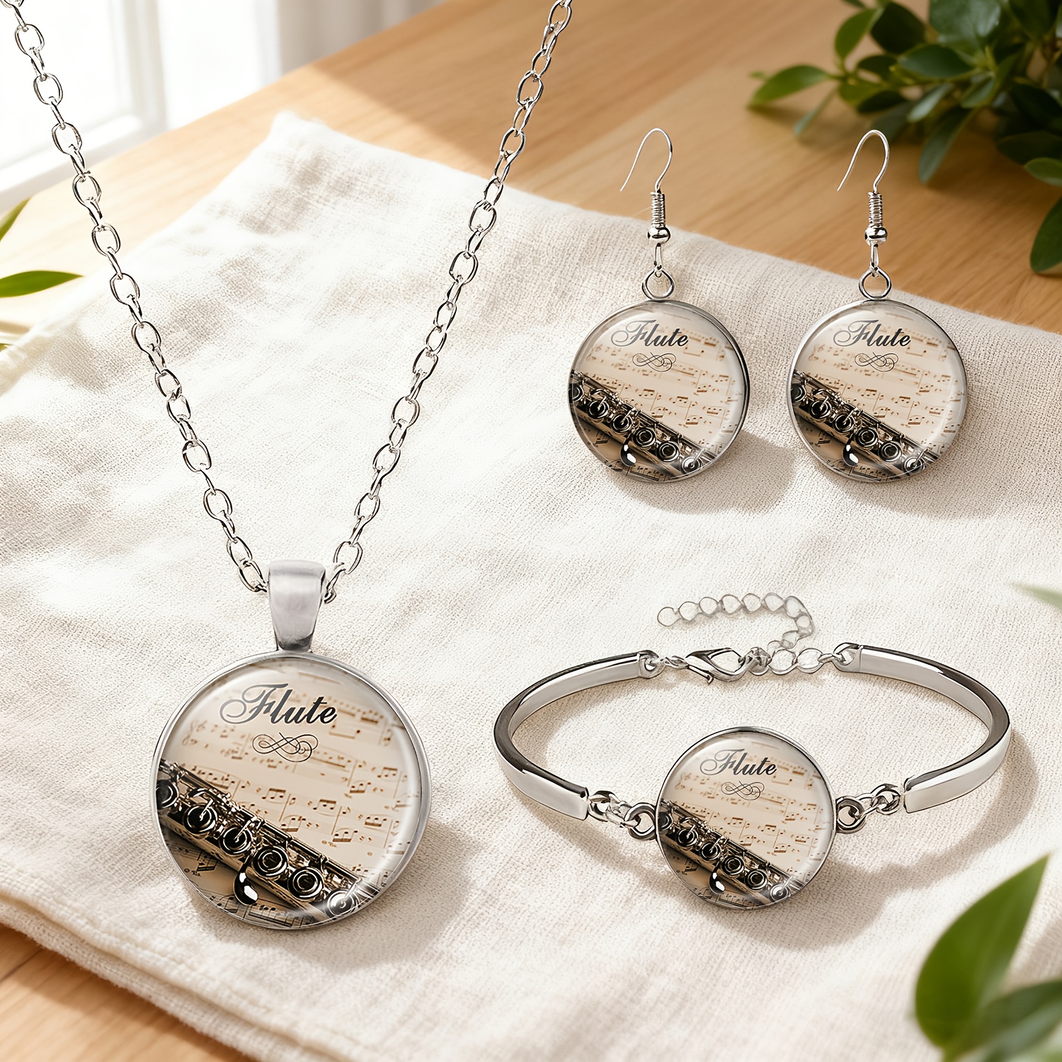4pcs White Jewelry Set, Necklace, Bracelet & Earrings, Glass-Inlaid Pattern